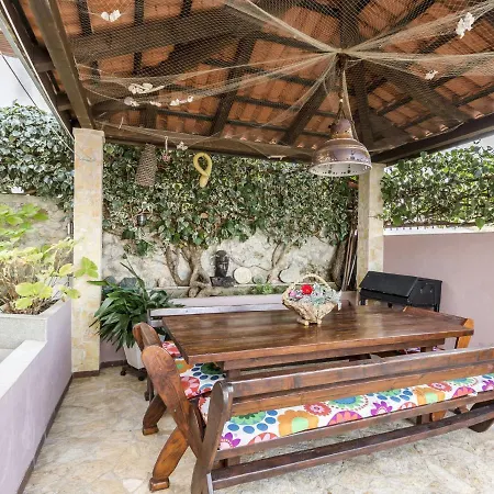 Apartamento Ivo & Ana - Roz125 *