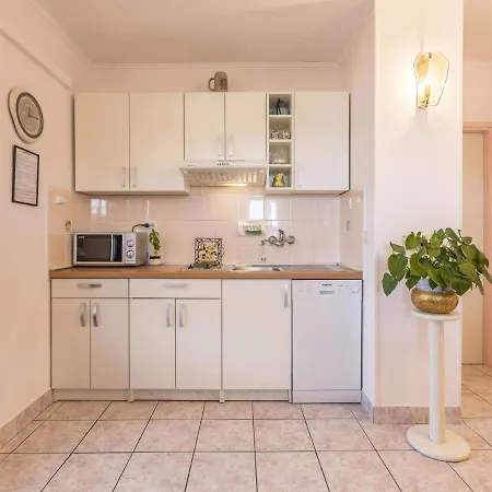 Ivo & Ana - Roz125 Apartamento