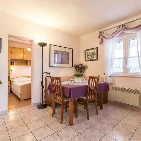 Apartamento Ivo & Ana - Roz125 Rogoznica (Sibenik-Knin)